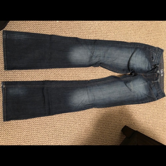 Jeans - Picture 2 of 4